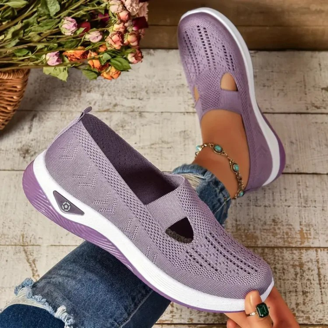 Elara™ | AirStep Comfort Walking Sneakers