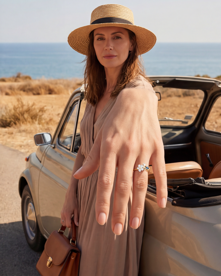 Kavira Statement Ring