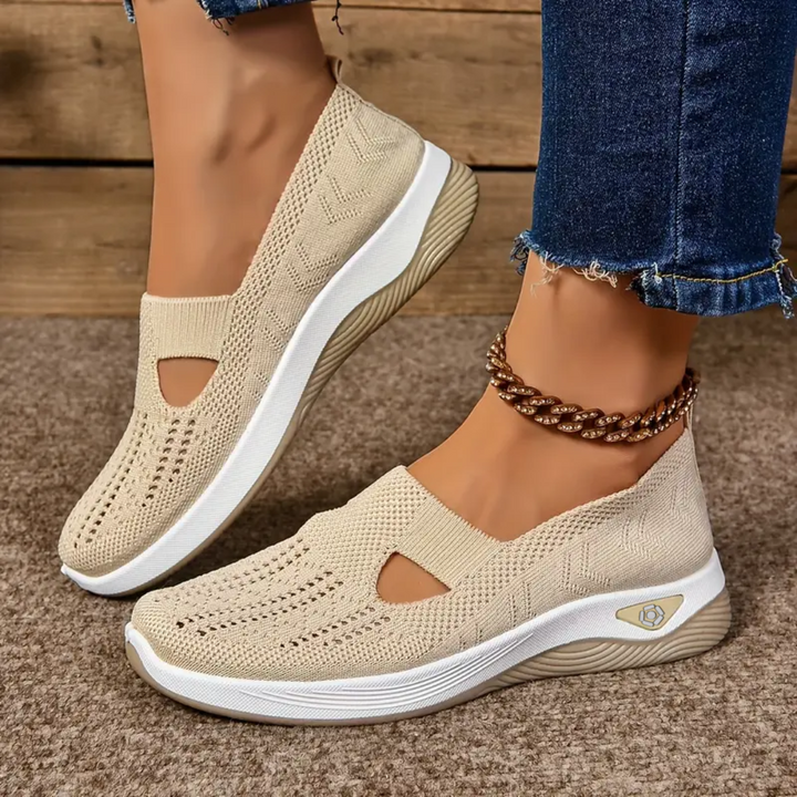 Elara™ | AirStep Comfort Walking Sneakers