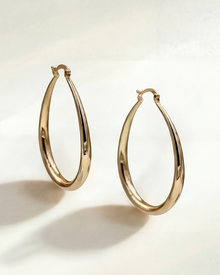Esra Stud Earrings