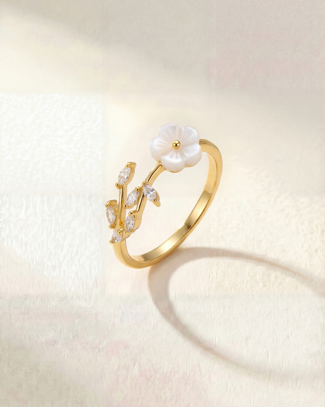 Kavira Statement Ring