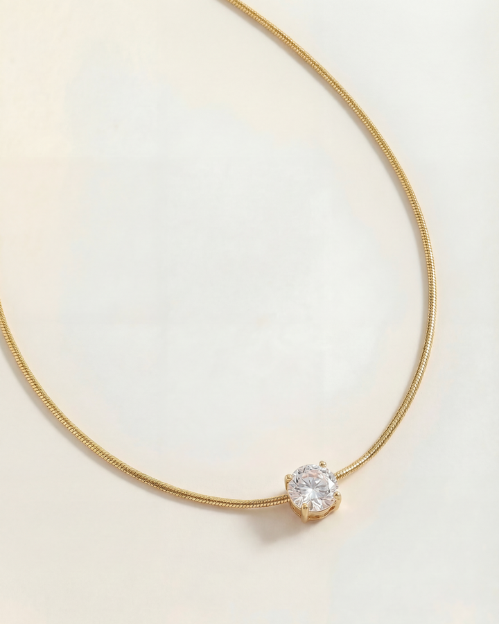 Zaria Pendant Necklace