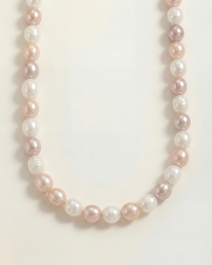 Zafya Pendant Necklace