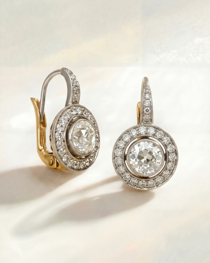 Velisse Stud Earrings