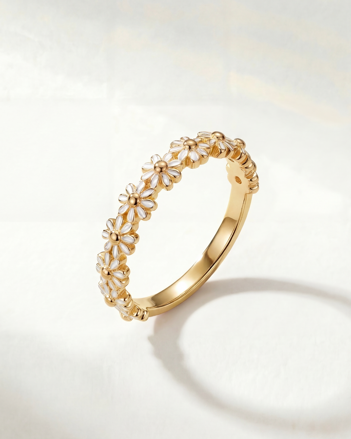 Amira Elegant Ring
