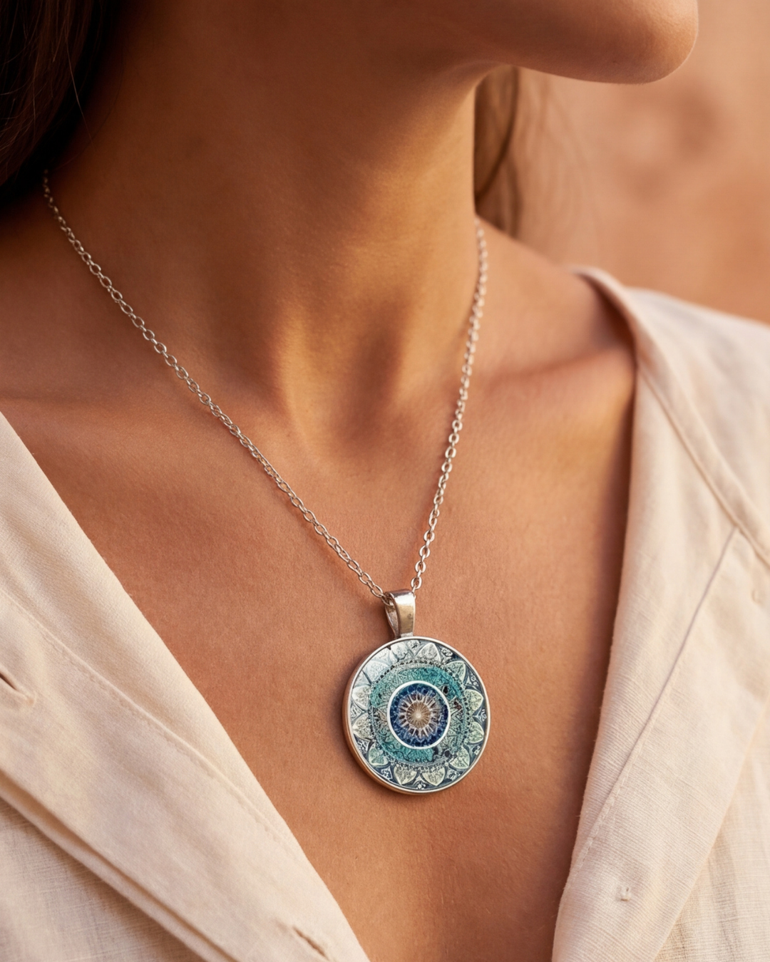 Alira Pendant Necklace