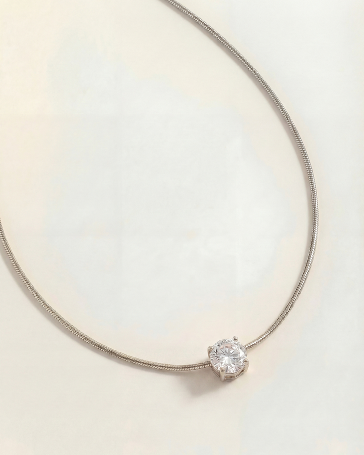 Zaria Pendant Necklace