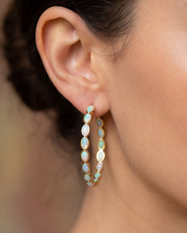 Isala Stud Earrings