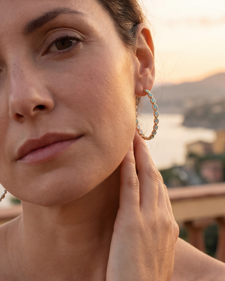 Isala Stud Earrings