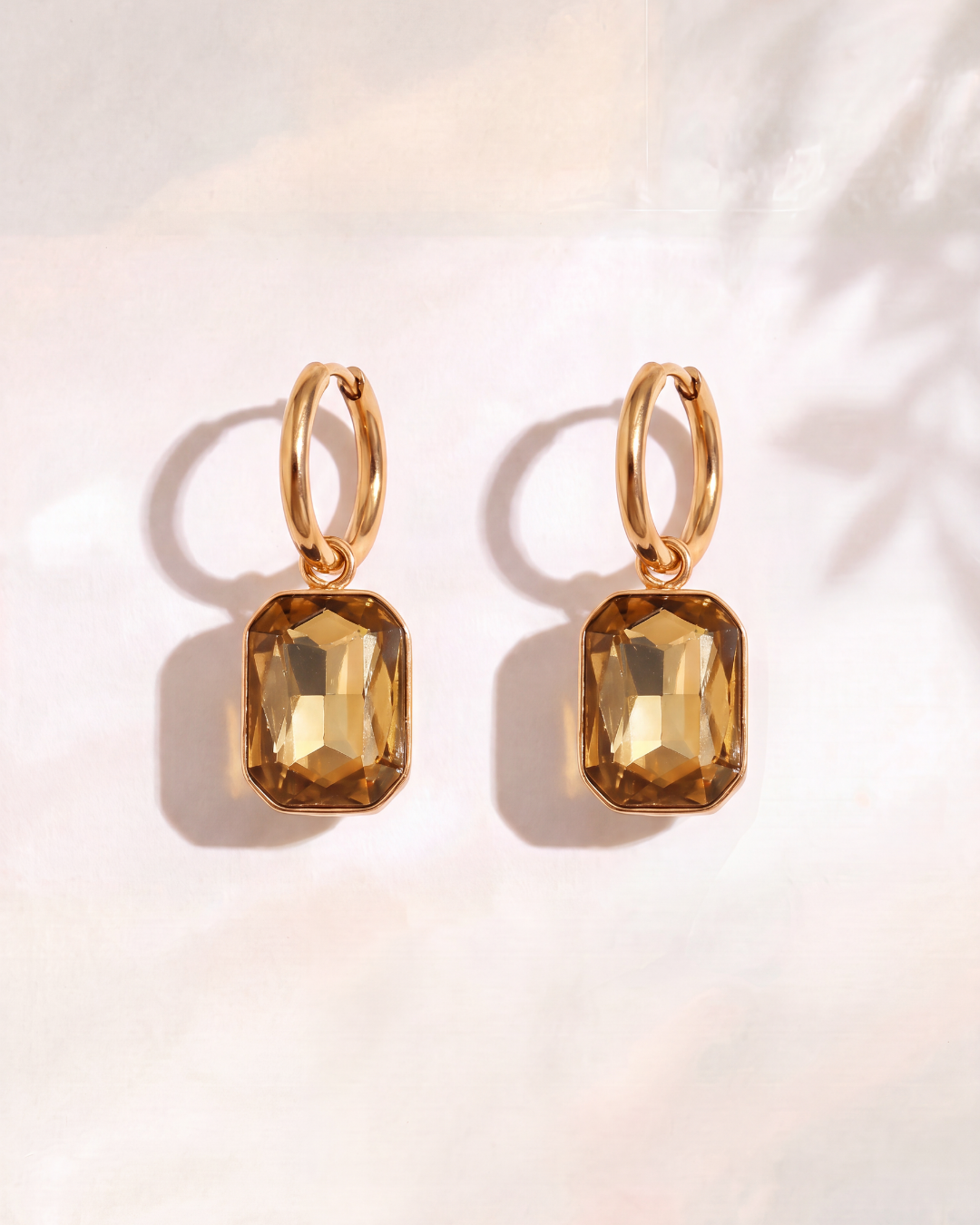 Amania Elegant Earrings