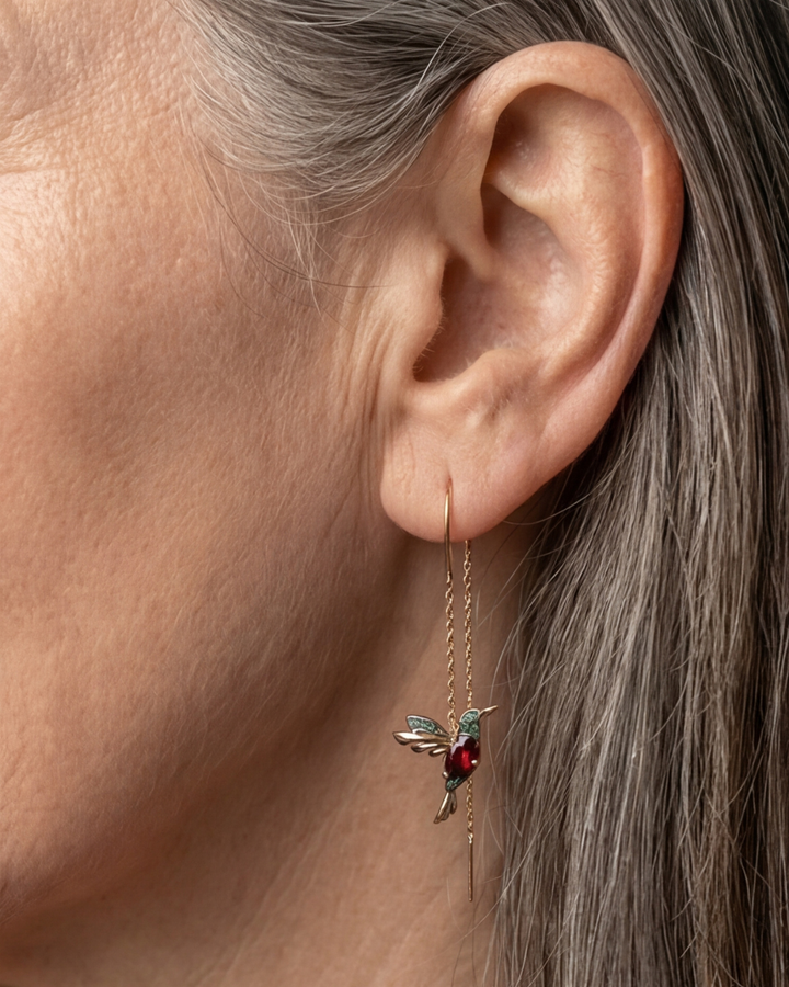 Elegant Safira Stud Earrings