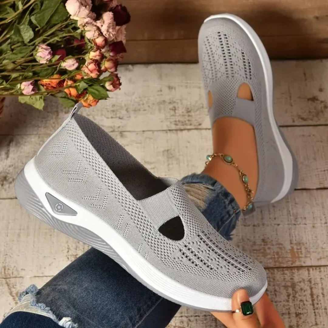 Elara™ | AirStep Comfort Walking Sneakers
