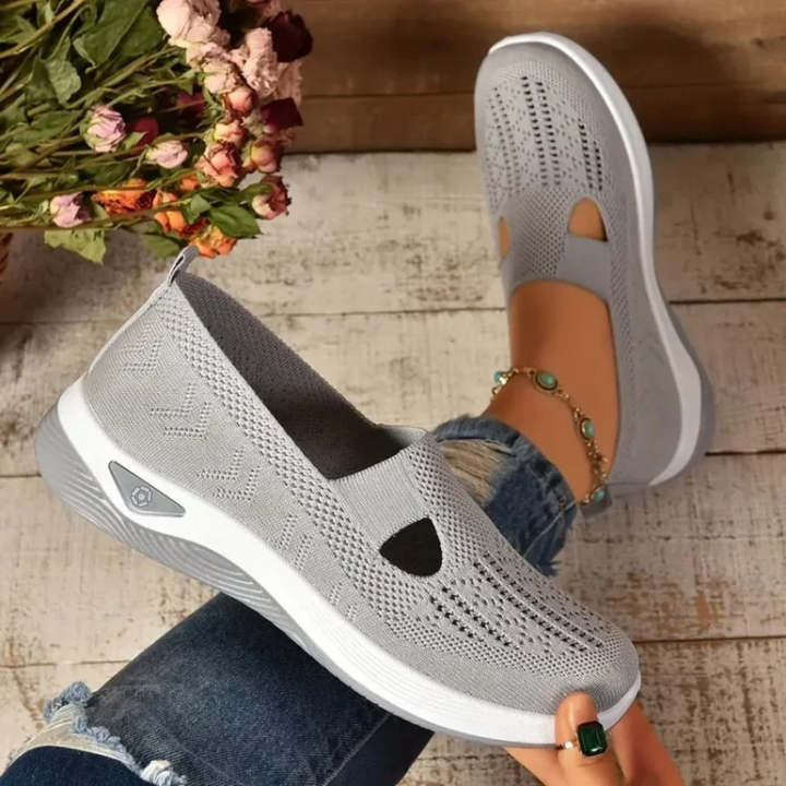 Elara™ | AirStep Comfort Walking Sneakers