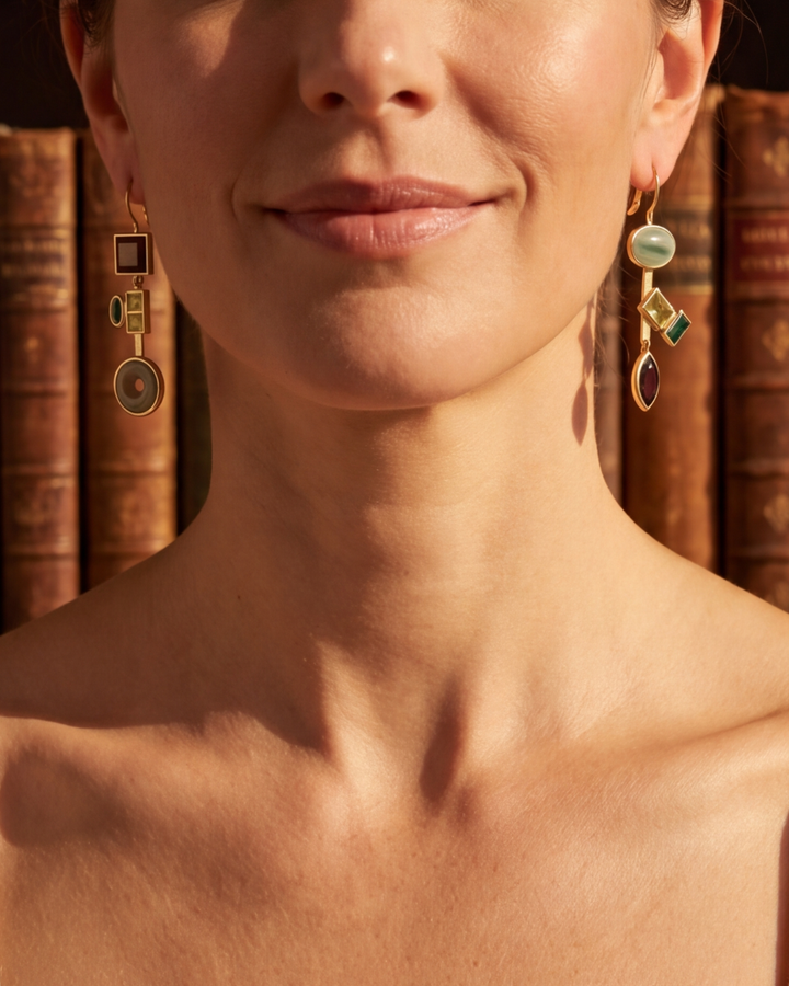 Emania Stud Earrings