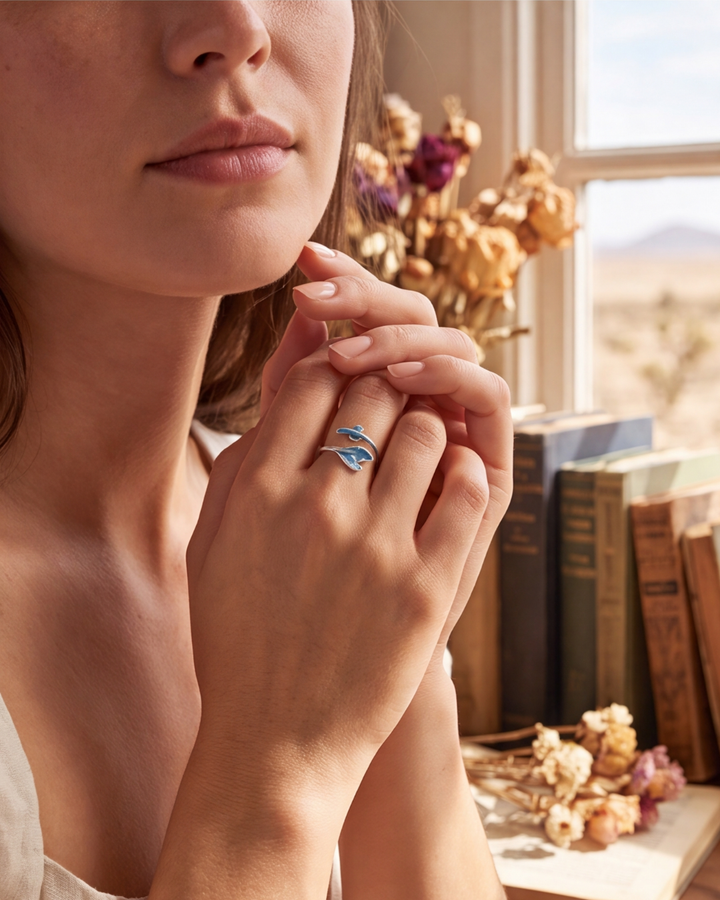 Maris Elegance Ring
