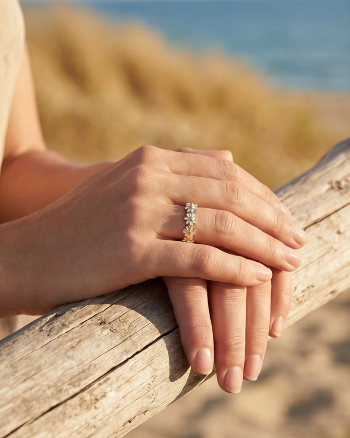 Amira Elegant Ring