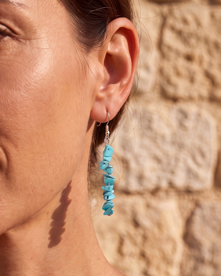 Jioni Stud Earrings