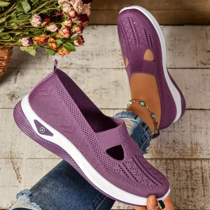 Elara™ | AirStep Comfort Walking Sneakers