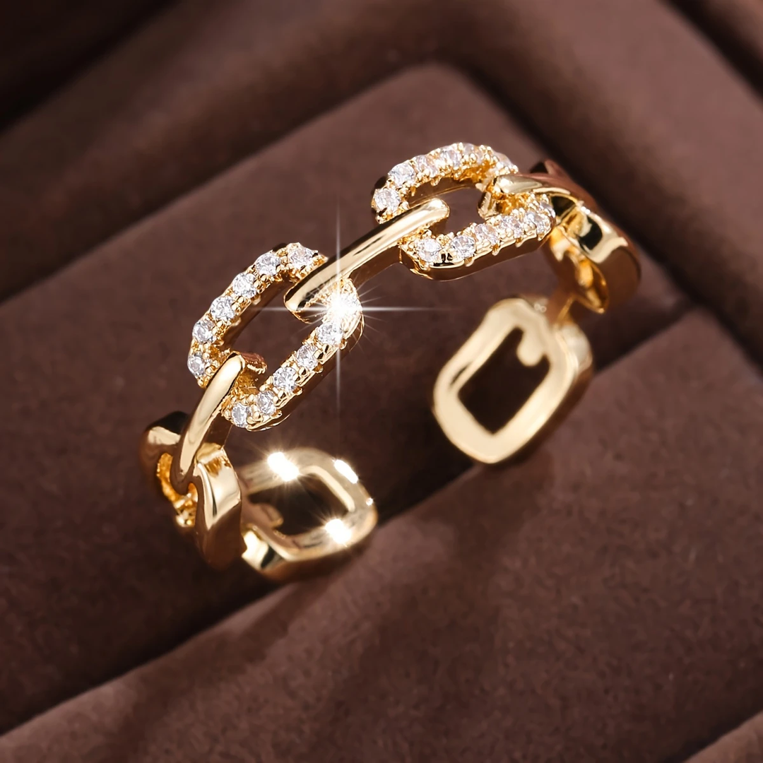 Radiant Chain Golden Ring