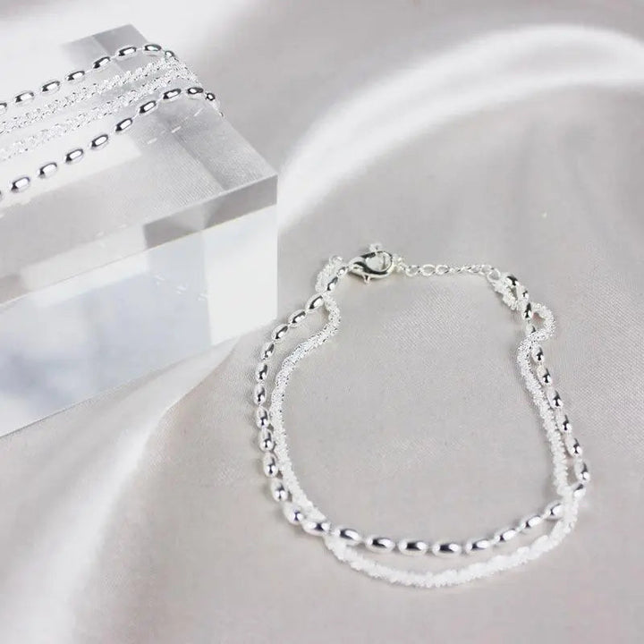 Chic Silver Bracelet Adorned with Zirconium Stones