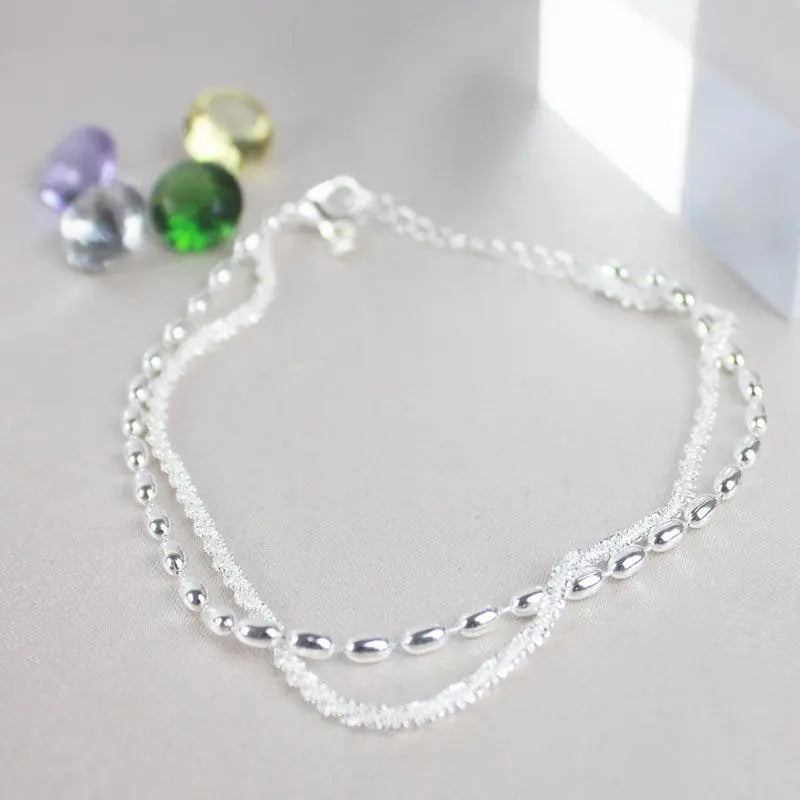 Chic Silver Bracelet Adorned with Zirconium Stones