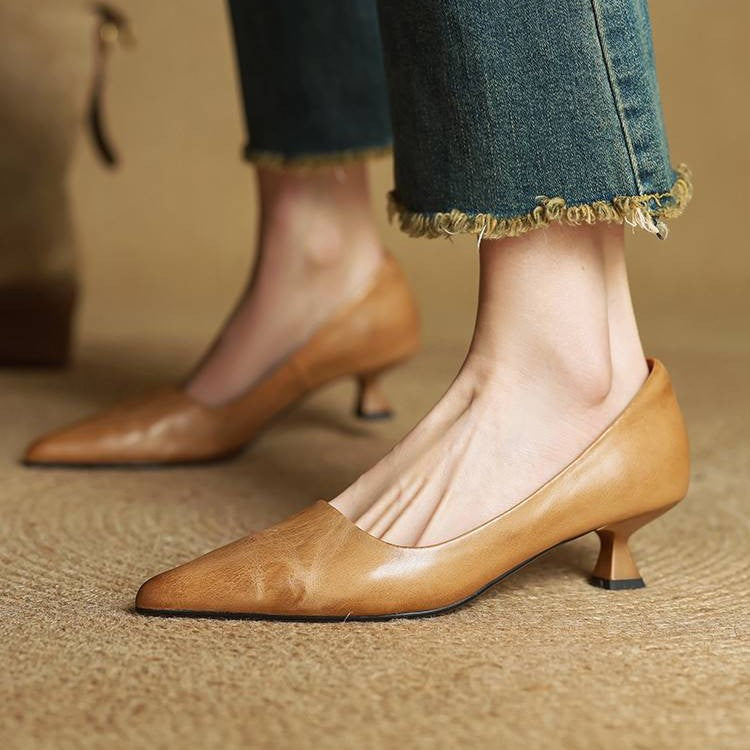 Elise™ | Sculpted Point-Toe Leather Pumps