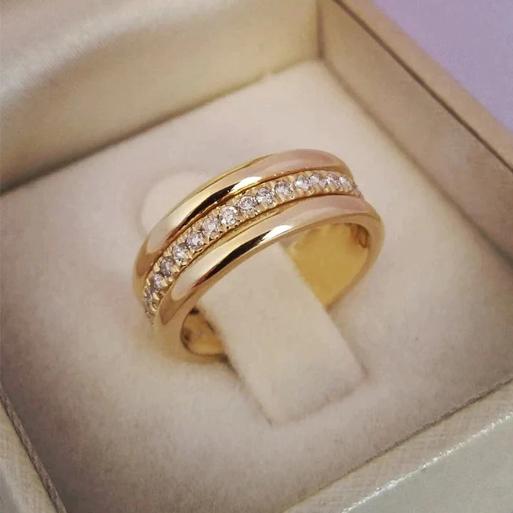 Retro Zirconia Ring