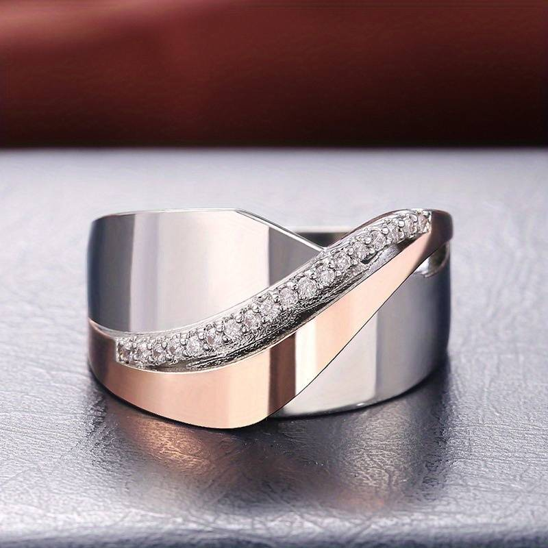 Chic Rose Gold Ring with a Polished Finish