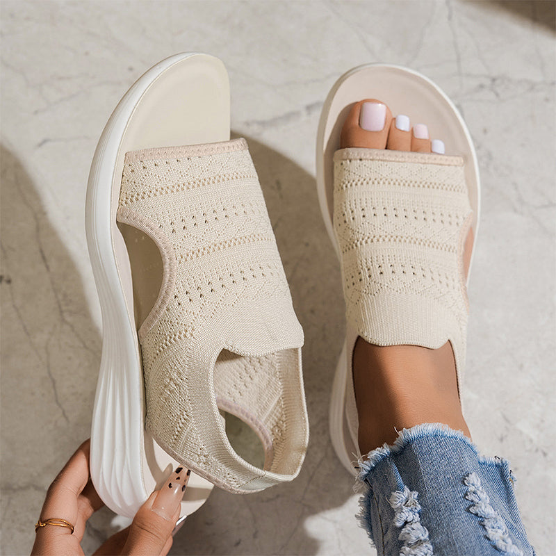 Avery™ | AirFlex Platform Sandals